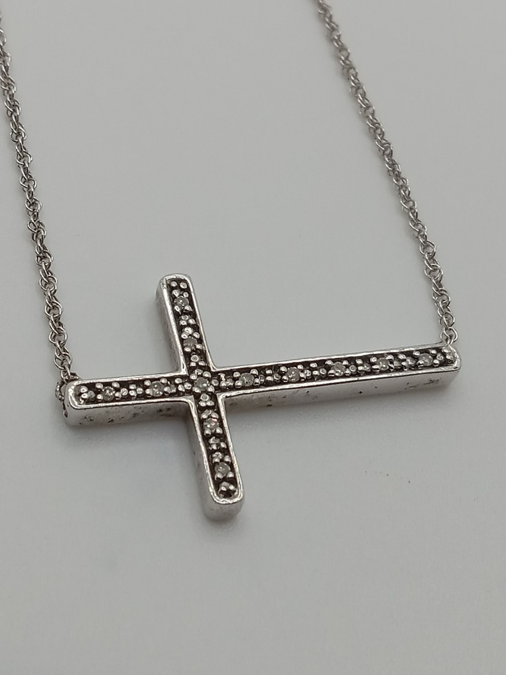 925 Sterling Silver Sideways Cross Necklace Clear Stone Christian 18” 3g